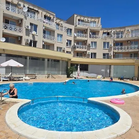 Apartamento New 3room Maisonette In Sunny Day 3 Sunny *